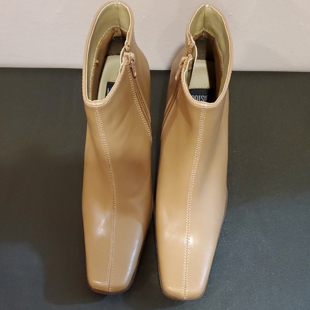 Ankle Boots - Picture 6 of 7